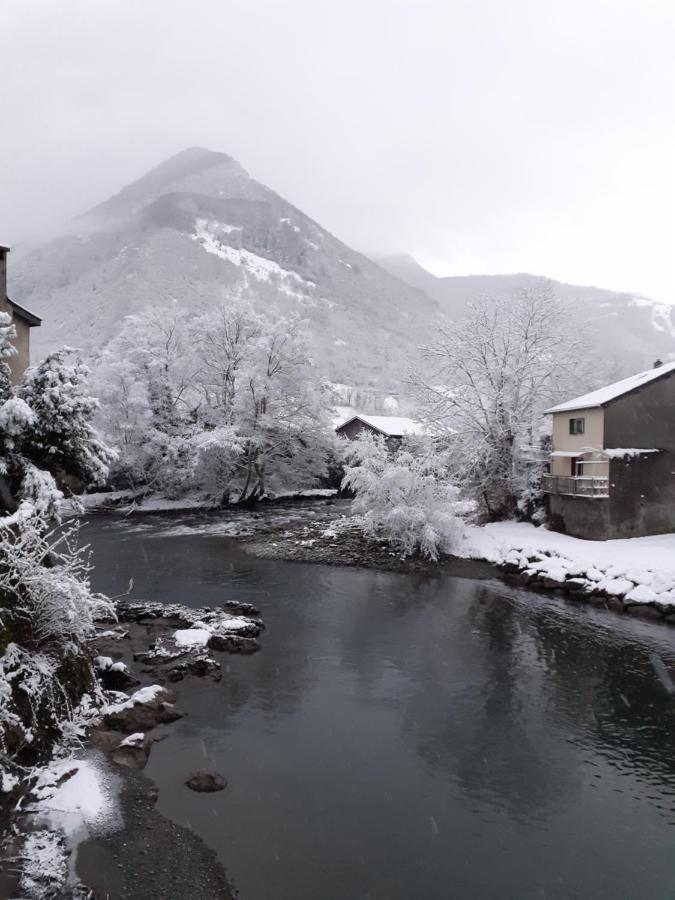 Pas A Pas Chambre D'Hotes Sarrancolin Exterior foto